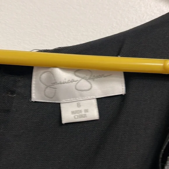 Grey dress - Picture 2 of 4